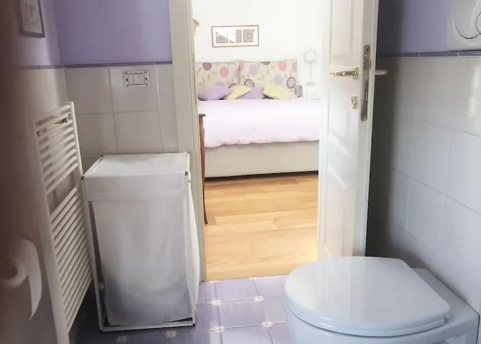 Lovely Independent Mini-apartment In Appartement